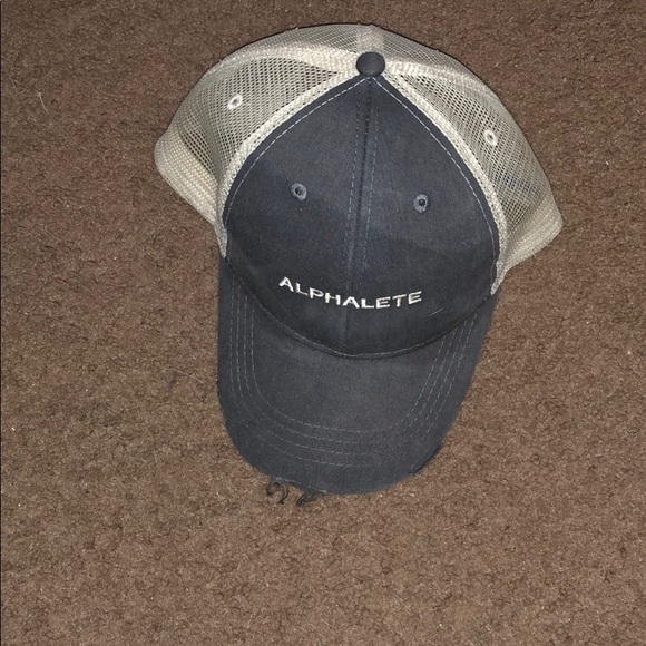 Alphalete trucker hat sold out on site - Picture 1 of 1